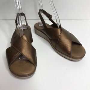 Flexi Super Comfortable Criss Cross Sandals 8.5